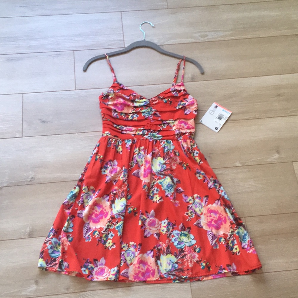 Summer Red Floral XS ROXY SUNDRESS! NWT!